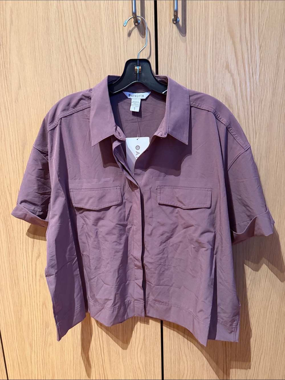 Athleta Hike Packable Dusty Mauve Short-Sleeve Utility Top